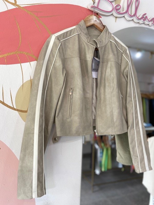 Producto - CAMPERA ECOCUERO BEIGE