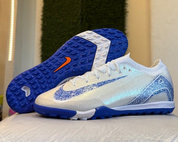 Producto - NIKE AIR ZOOM blanco azul 5