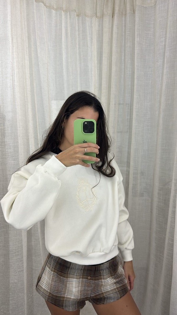 Producto - Buzo Ema