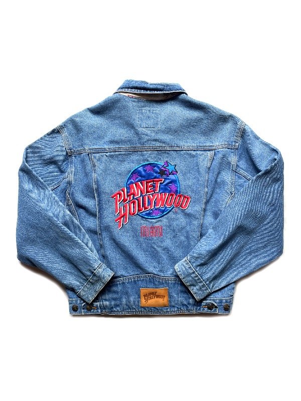 Producto - Campera Planet Hollywood
