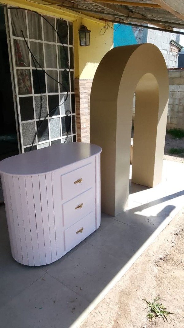 Producto - mesa desarmable Falso mueble