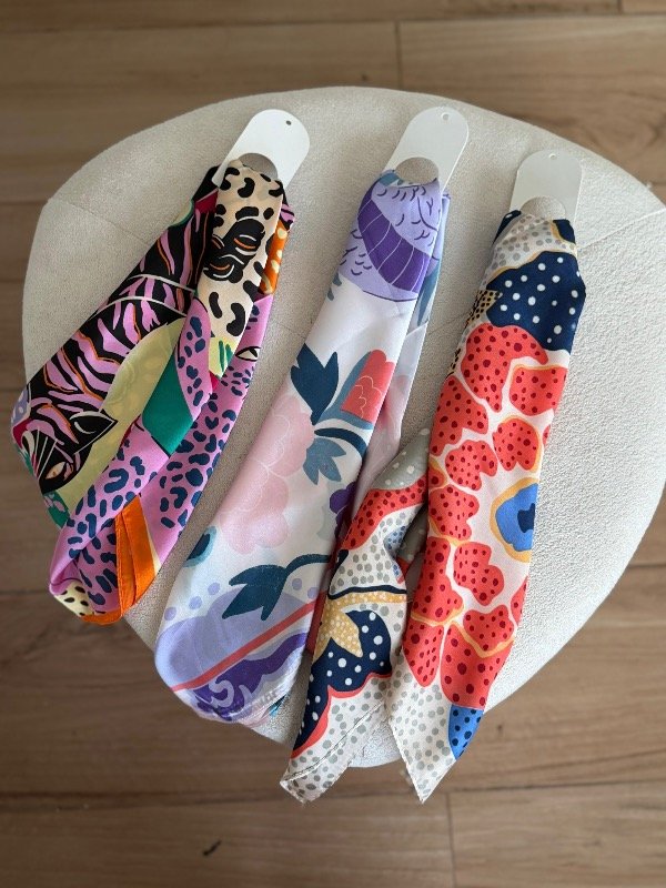 Producto - A. Pañuelos Sedita 70x70