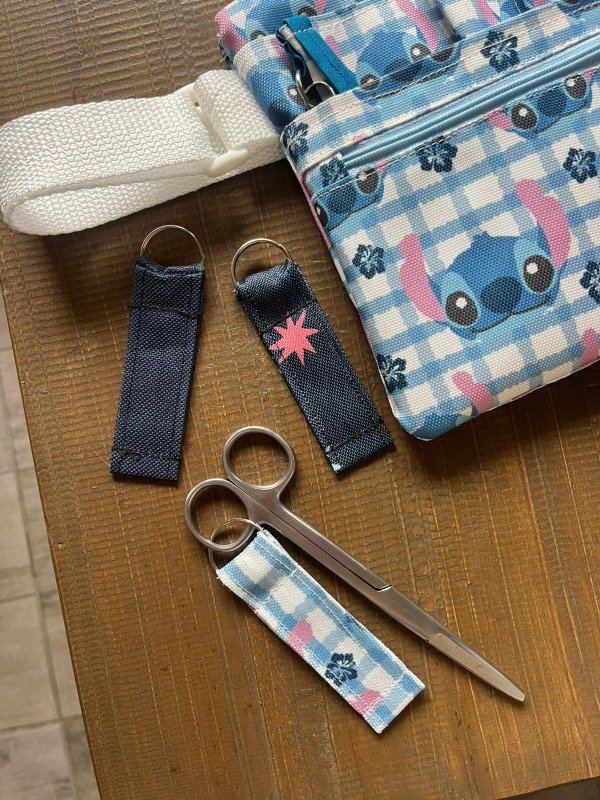 Producto - LLAVERO STITCH