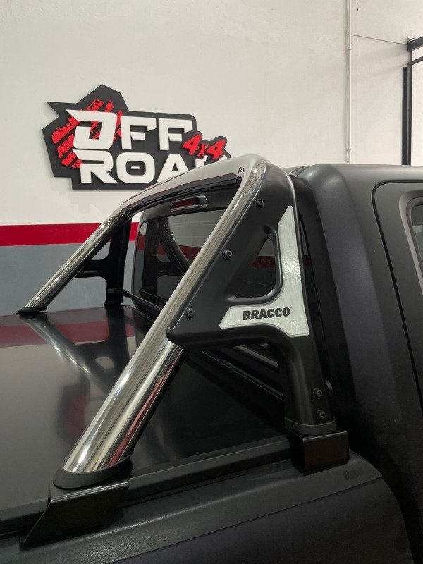 Producto - Barra B-4 Acero Inoxidable Toyota Hilux