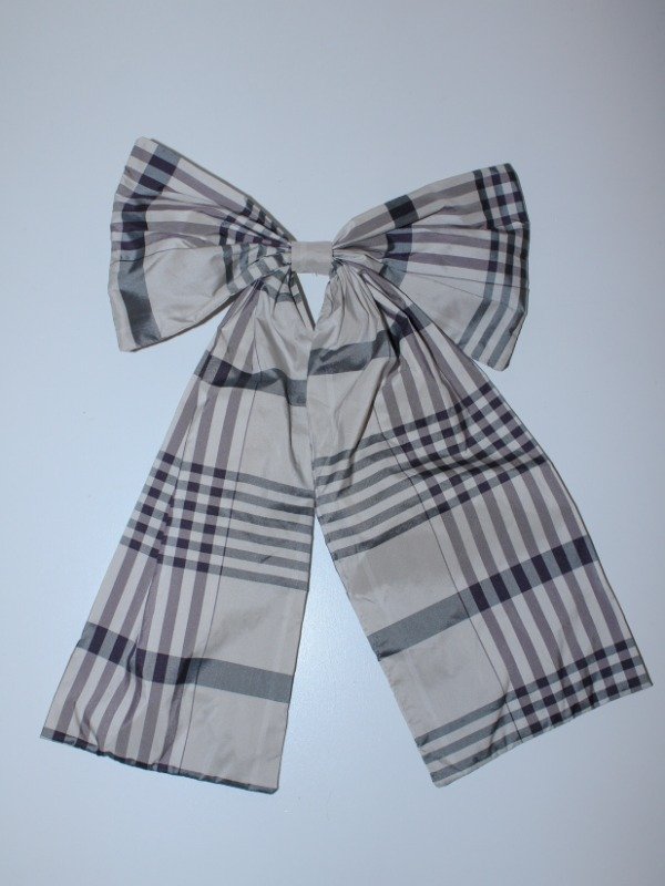 Producto - Moño XXL Plaid x Lush