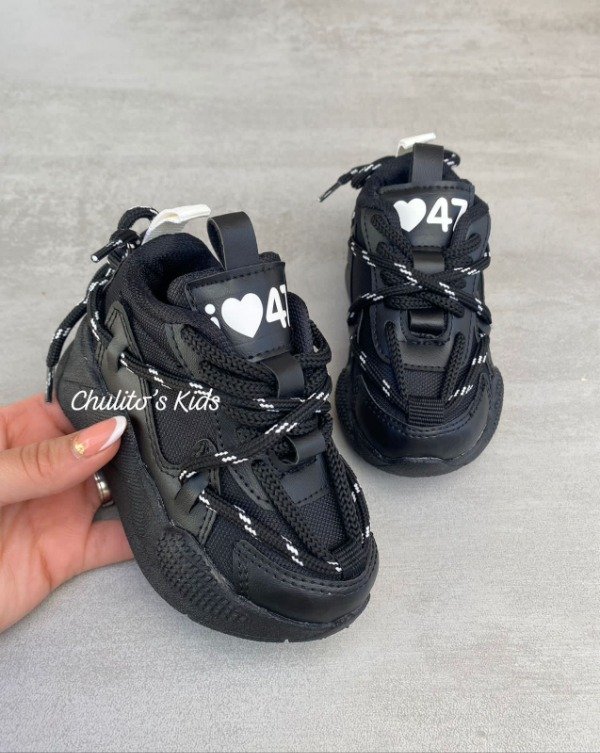 Producto - Zapatillas 47 Street negras