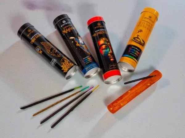 Producto - Latas coleccionables x30 varillas - Aromanza - 7