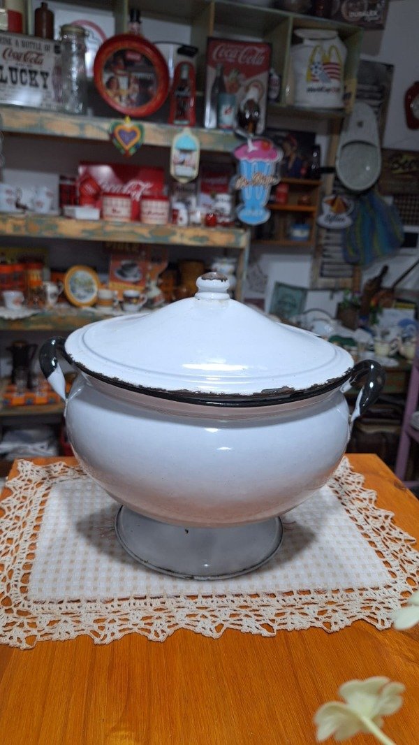 Producto - ANTIGUA SOPERA ENLOZADA DE CAMPO - 0