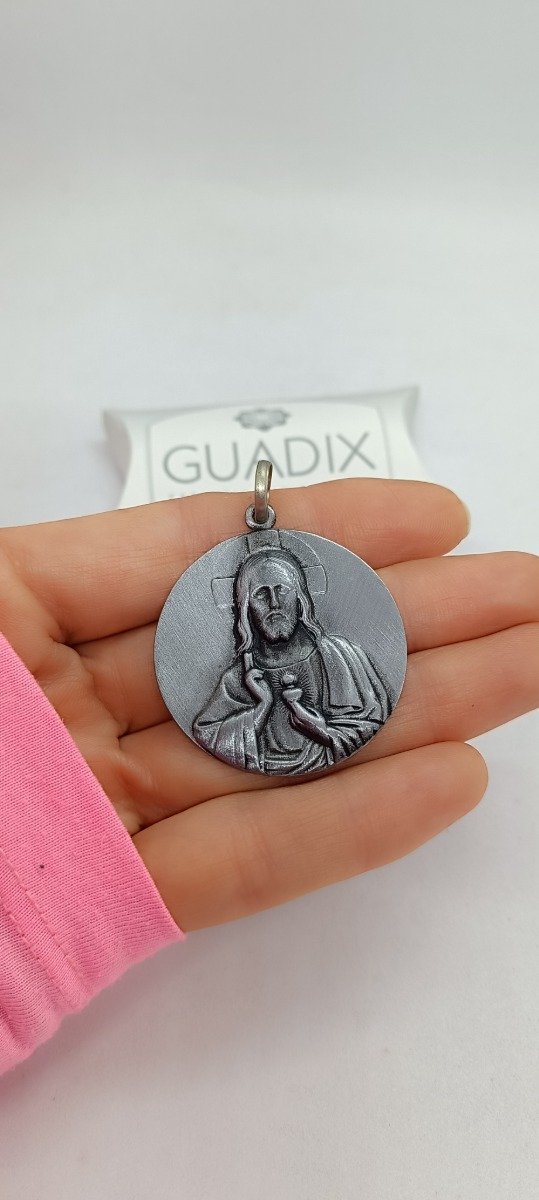 Producto - Cunero Sagrado Corazón de Jesús 40 mm