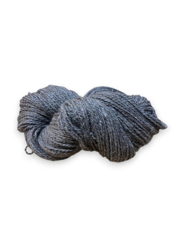 Producto - HILADO DE LLAMA PEINADA 2/4 x 100 GRAMOS - GRIS