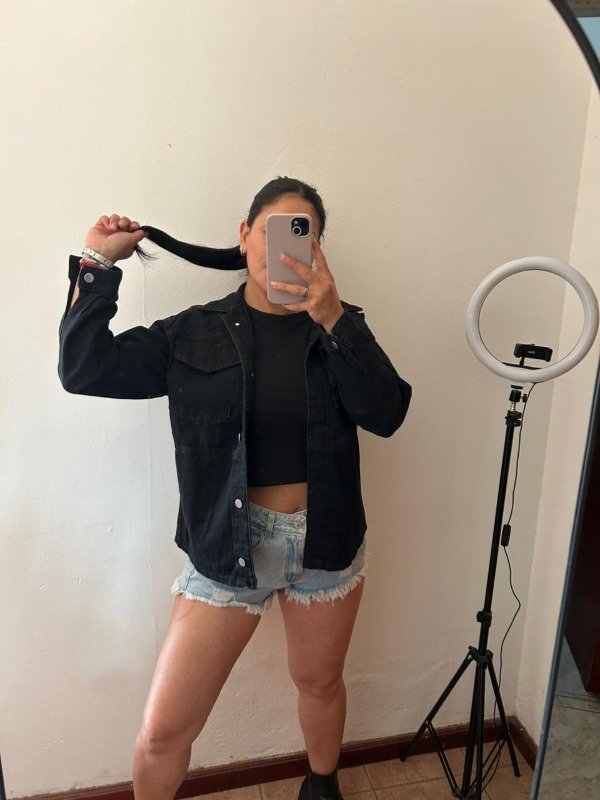 Producto - CAMPERA OVER NEGRA