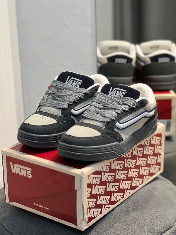 Producto - VANS HYLANE GRAFITE - 3