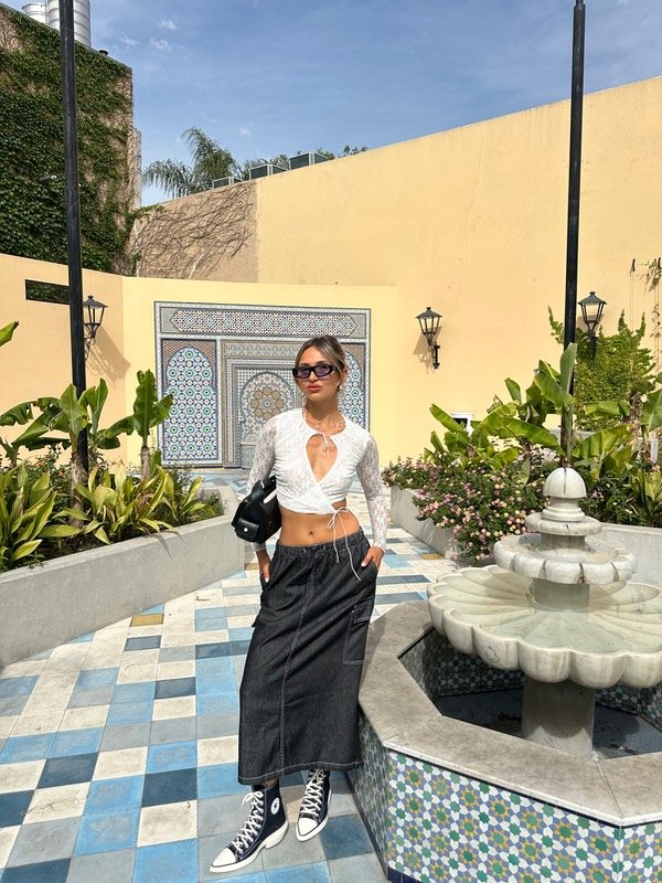 Producto - Falda Parachute Costuras Bershka Talle M