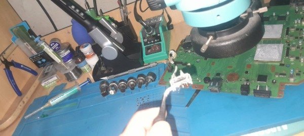 Producto - CAMBIO de Conectores HDMI - 0