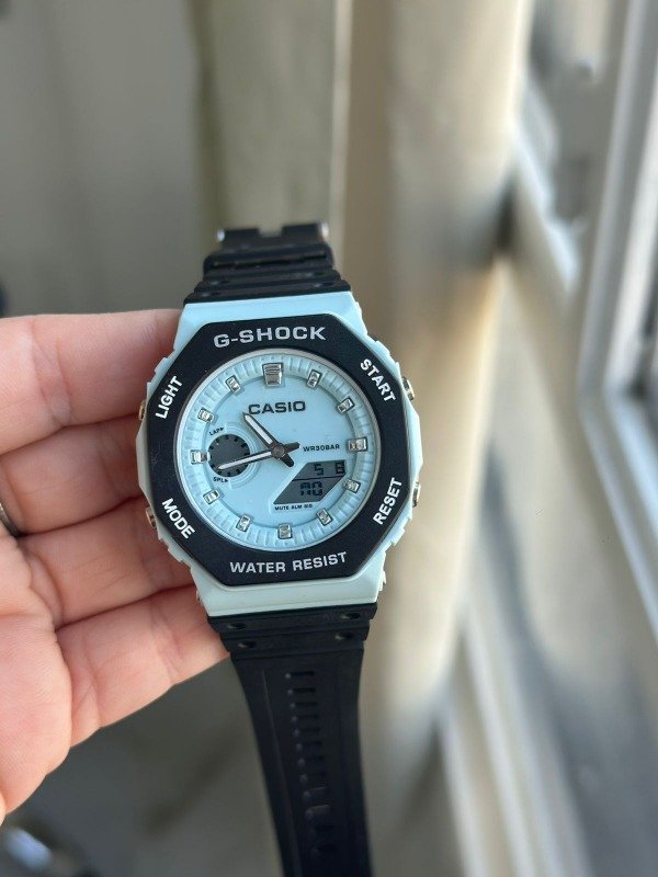 Producto - Casio G-Shock 2100 Negro y Verde agua