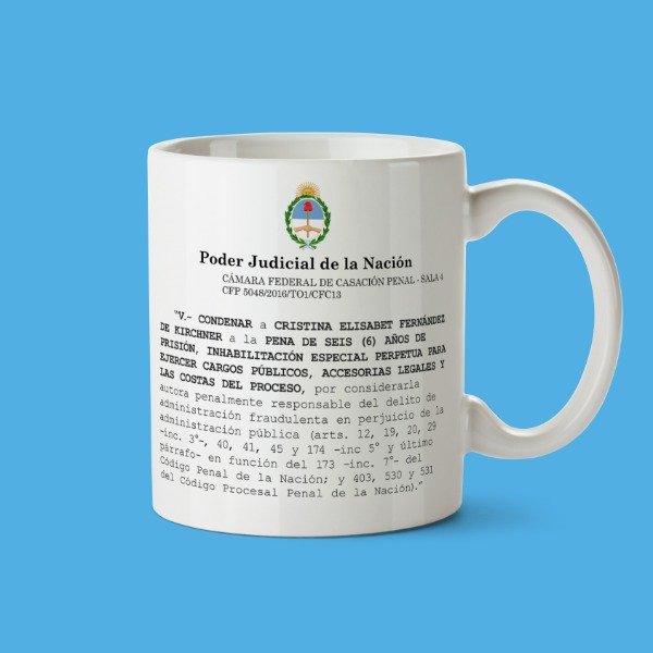 Producto - Plantilla Condena a Cristina Taza Remera