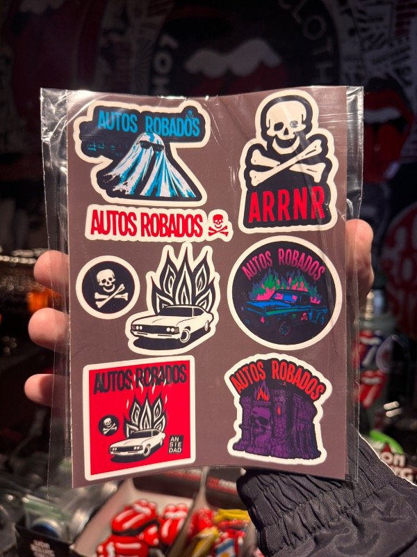 Producto - PACK STICKERS AUTOS ROBADOS