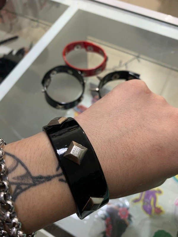 Producto - Pulsera Negra Rombo BBK