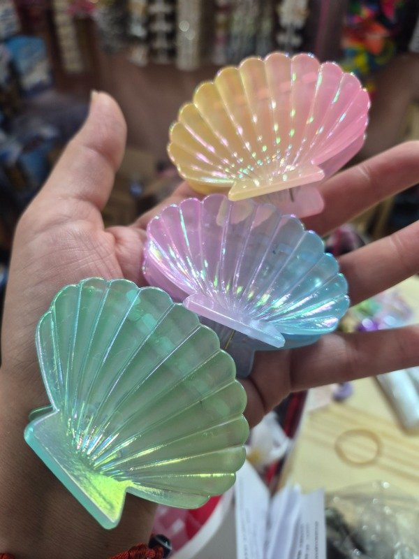 Producto - Broche Ostra Tornasol pastel docena
