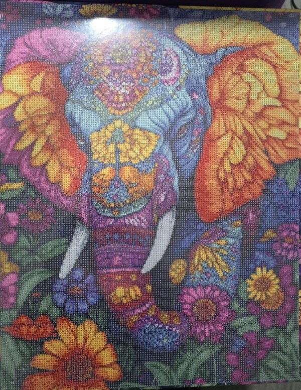 Producto - DIAMOND PAINTING 40X50 BASTIDOR ELEFANTE EN JARDIN DE FLORES