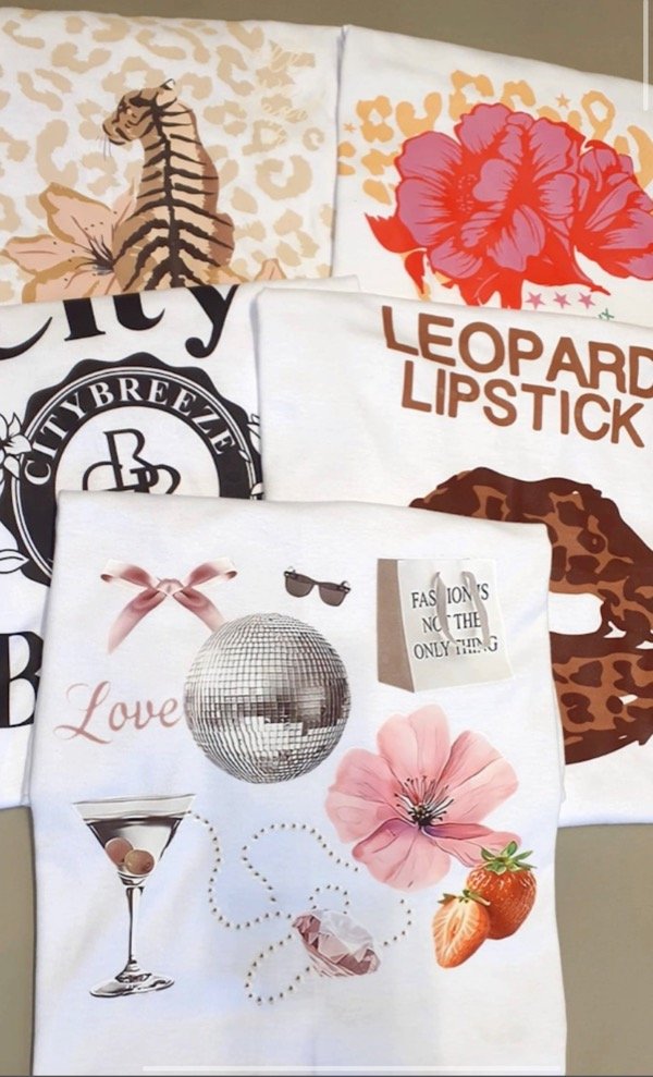Producto - Remera básica estampada mangas cortas