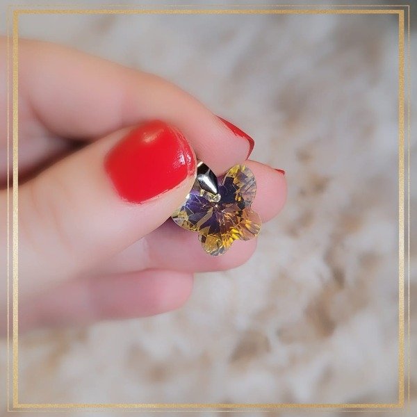 Producto - Dije mariposa cristal (amarillo tornasol)