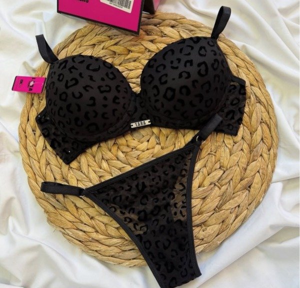 Producto - Conjunto Iara Negro