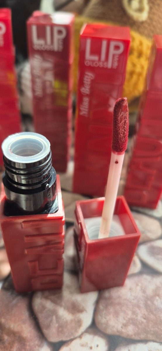 Producto - Lip gloss Miss Betty - 1