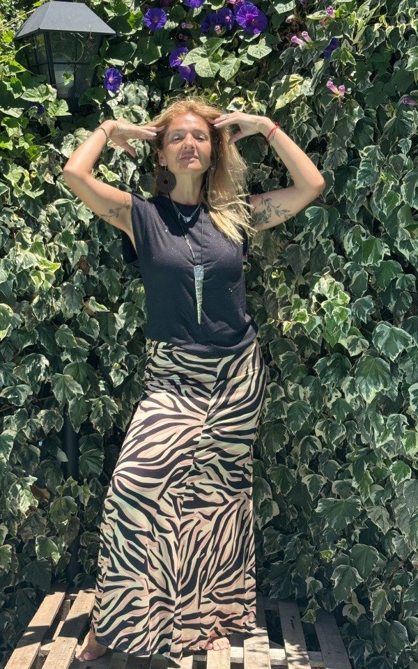 Producto - Pollera larga con elástico