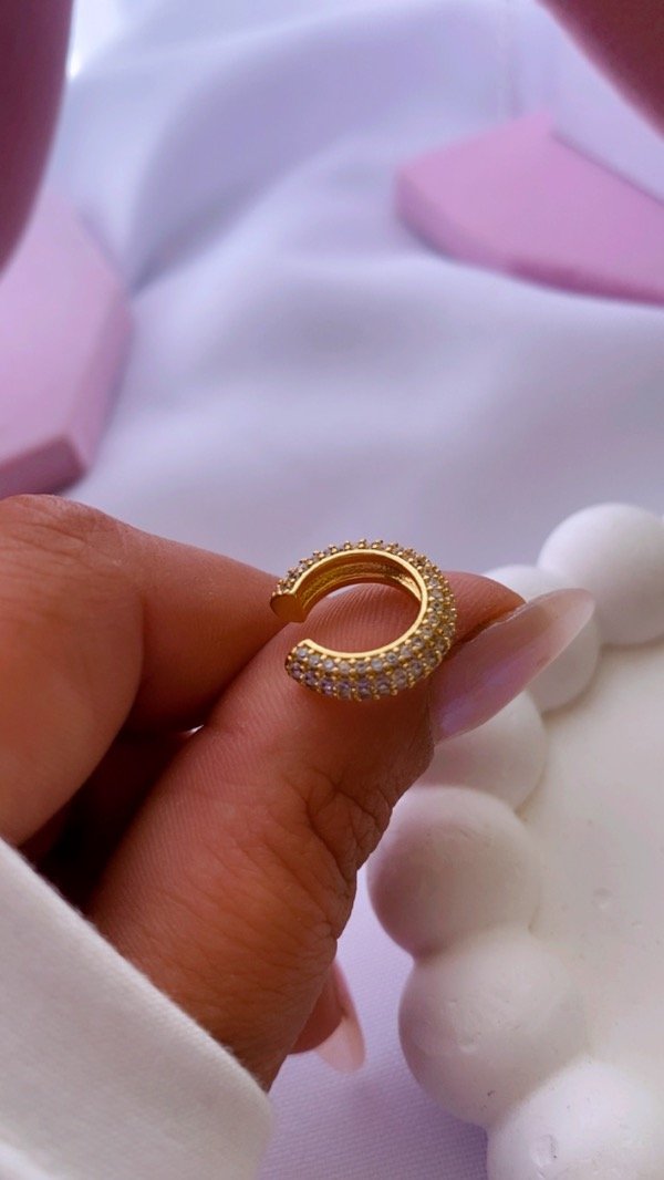 Producto - Cuffs microcubic dorado