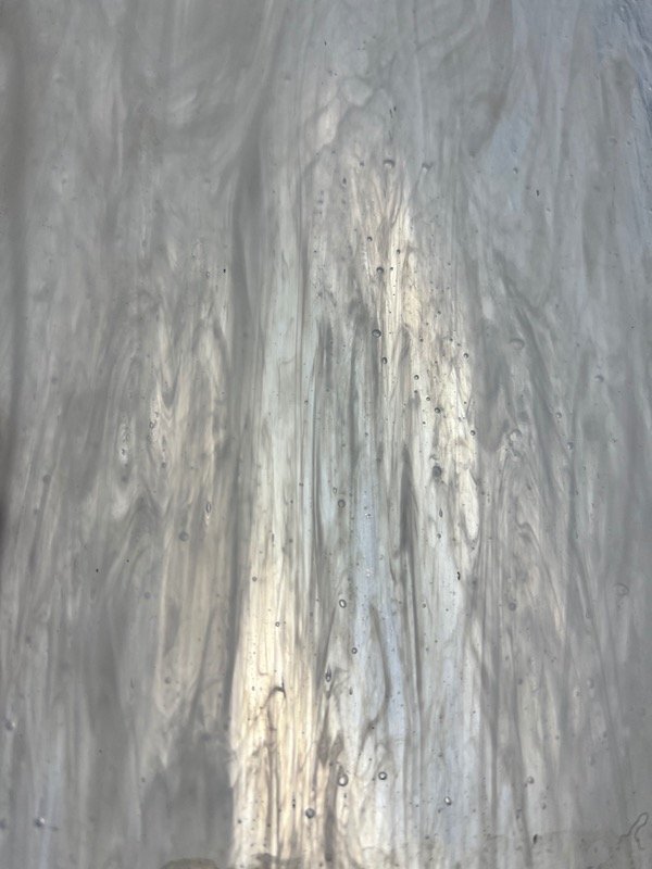 Producto - Vidrio importado semi opal blanco veteado