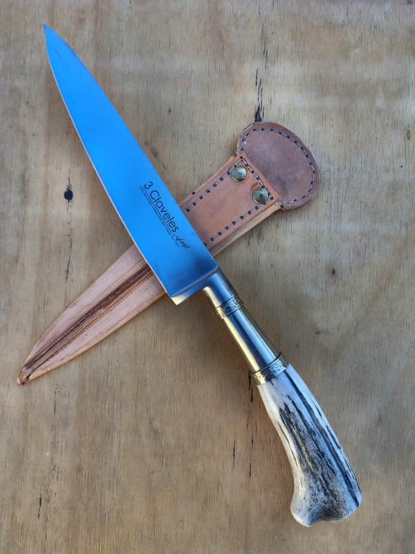 Producto - CUCHILLO 3 CLAVELES DE 15.5CM CIERVO