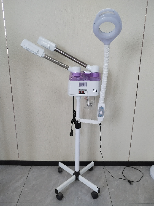 Producto - VAPORALIZADOR FACIAL OZONO DOBLE BRAZO CON LUZ Y LUPA AMQ02