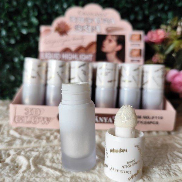 Producto - Iluminador liquido - por menor