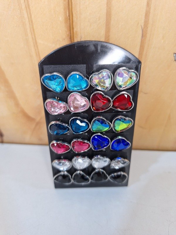 Producto - Aro corazon colores piedra grande x 12 pares