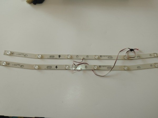 Producto - Juego X2 Tiras Led Tv Telefunken Tlf32smart