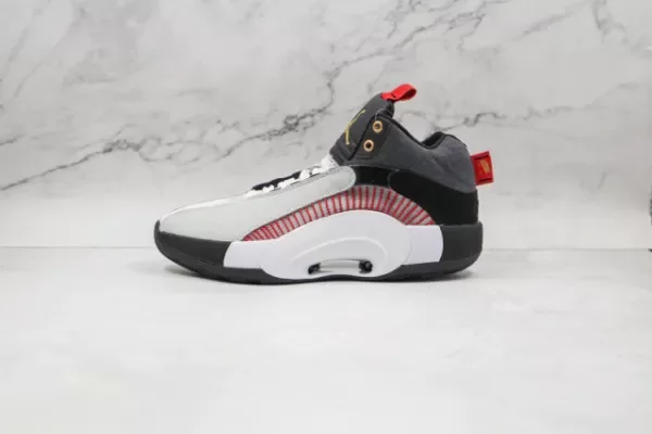 Producto - Air Jordan 35 "Titan"