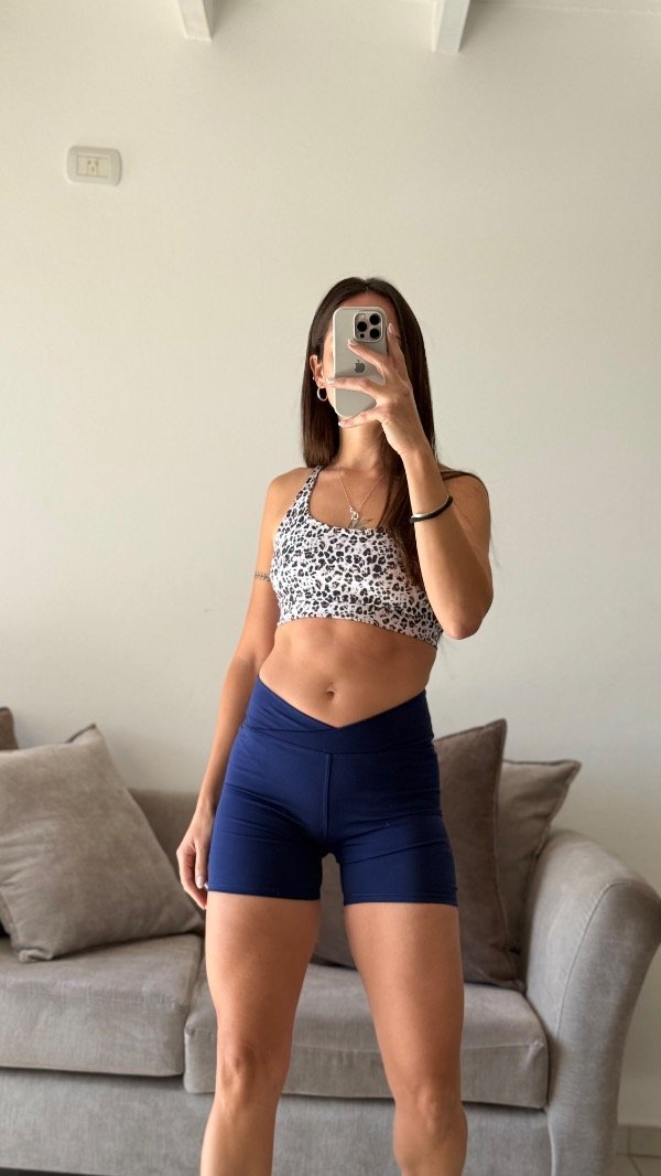 Producto - Short cruzado