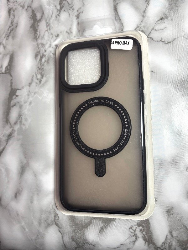 Producto - Funda MagSafe color negra S24 plus