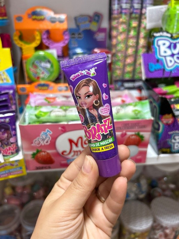 Producto - POMO GOMA DE MASCAR BRATS
