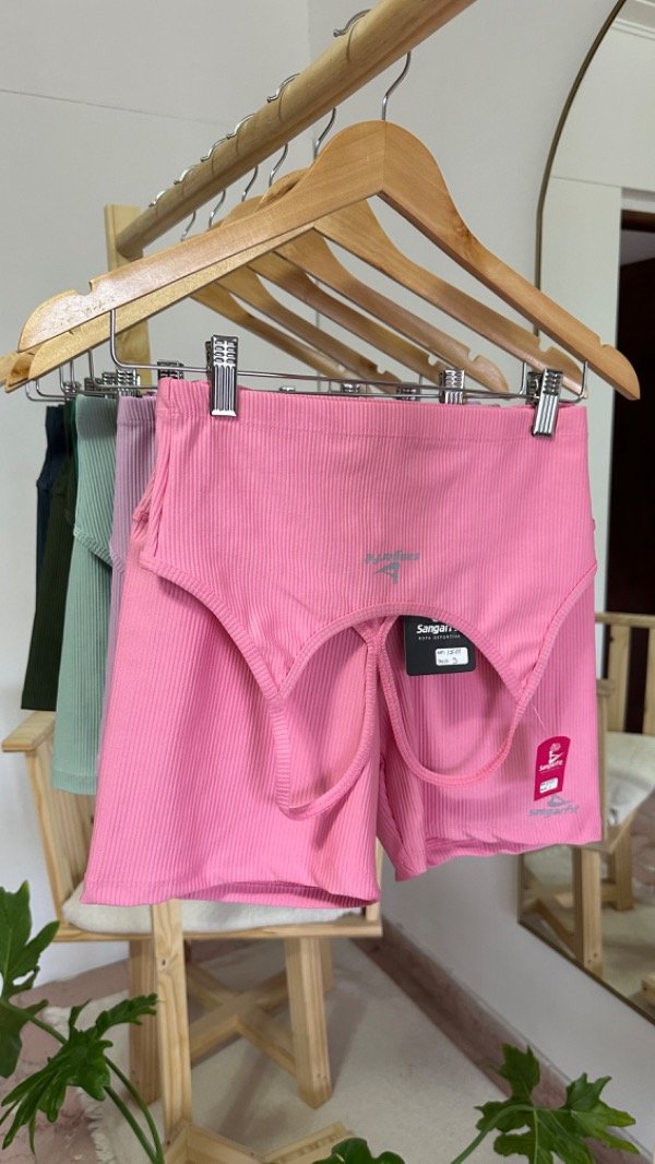 Producto - Short y top Rosa