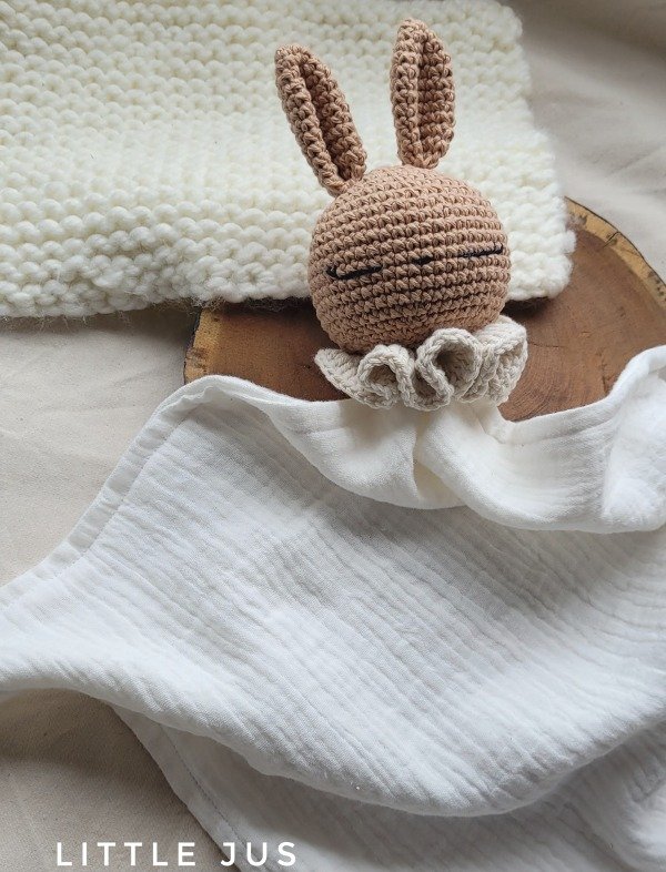 Producto - Kit Bunny manta de apego + sonajero + porta chupete tejido - 3