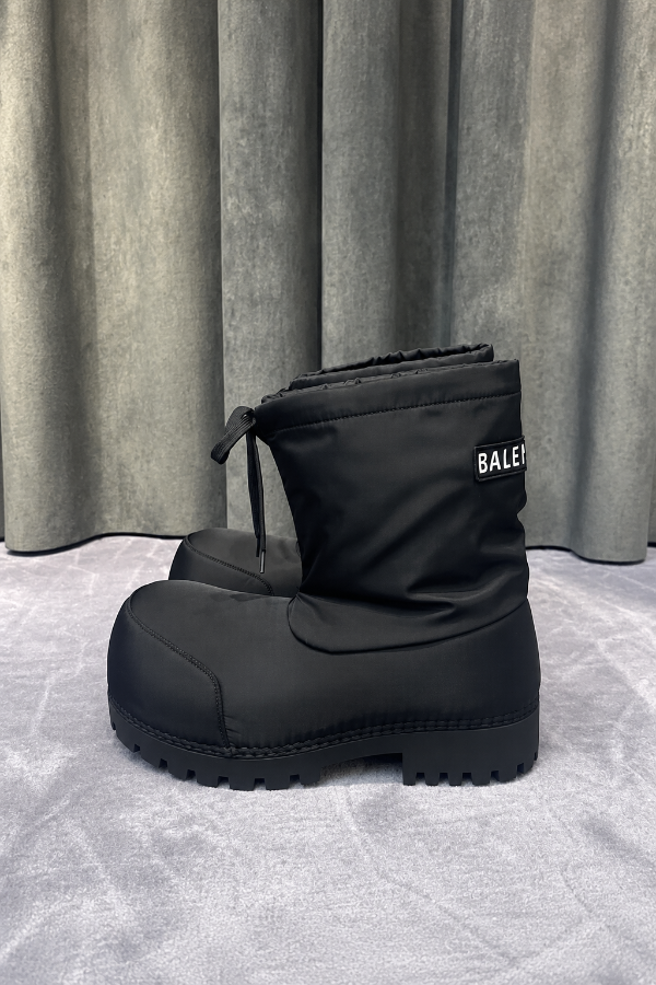Producto - BALENCIAGA ALASKA BOOTS - 0