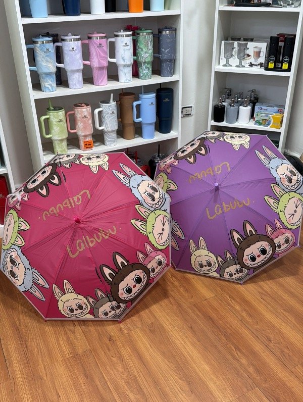 Producto - Paraguas Labubu con silbato
