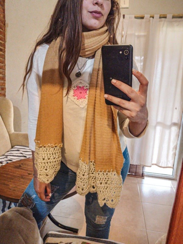 Producto - BUFANDA-RUANA beige tejida