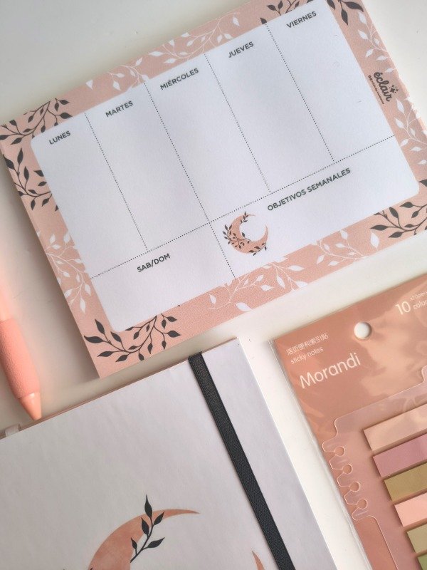Producto - Combo cuaderno + organizador semanal + accesorios - Luna - 3