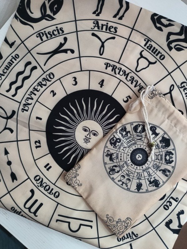 Producto - Paño de Tarot -  Blanco y Negro