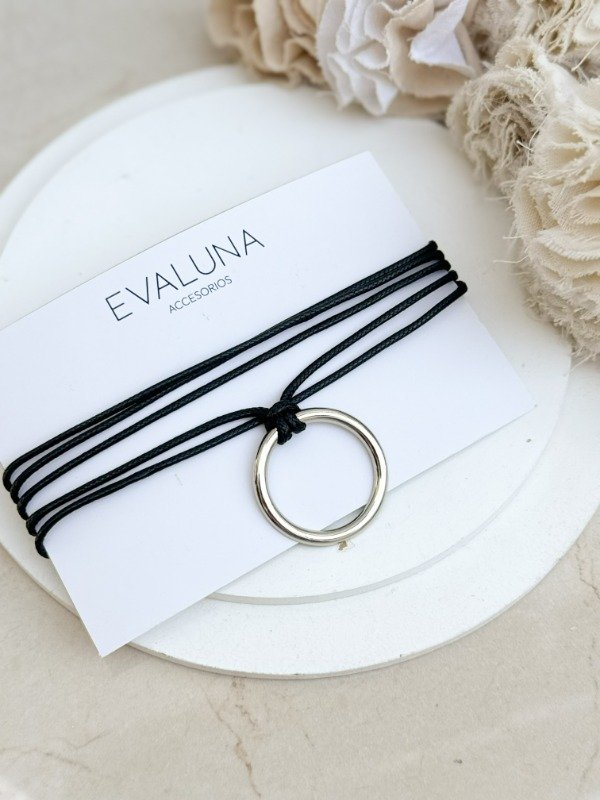 Producto - Corbatín Cuerina Circulo