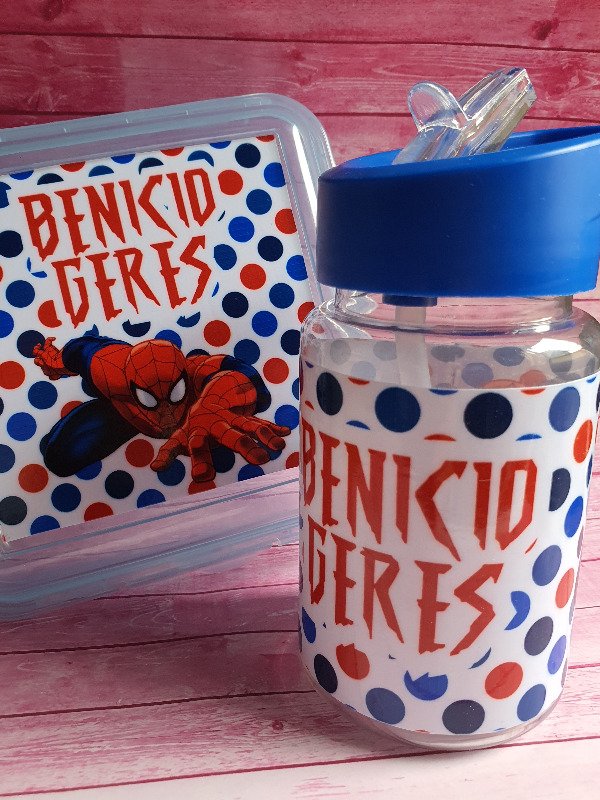 Producto - Set de jardin (tupper luncherita +botellita o taza plastica)