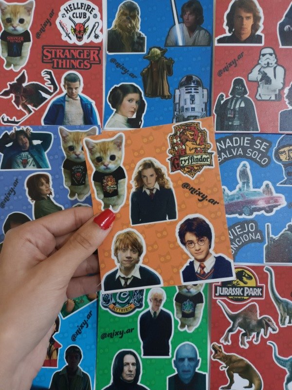 Producto - Plancha de stickers Gryffindor Harry Potter